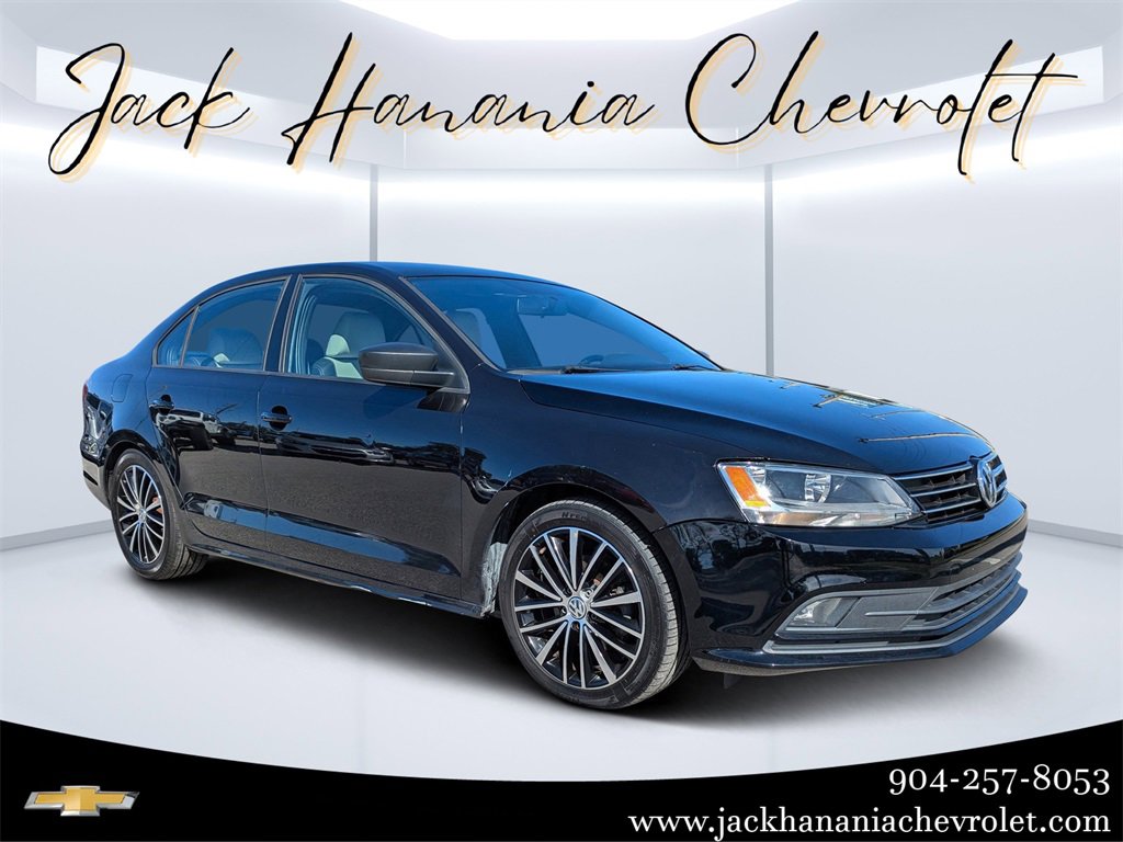 2016 Volkswagen Jetta Sport's photo