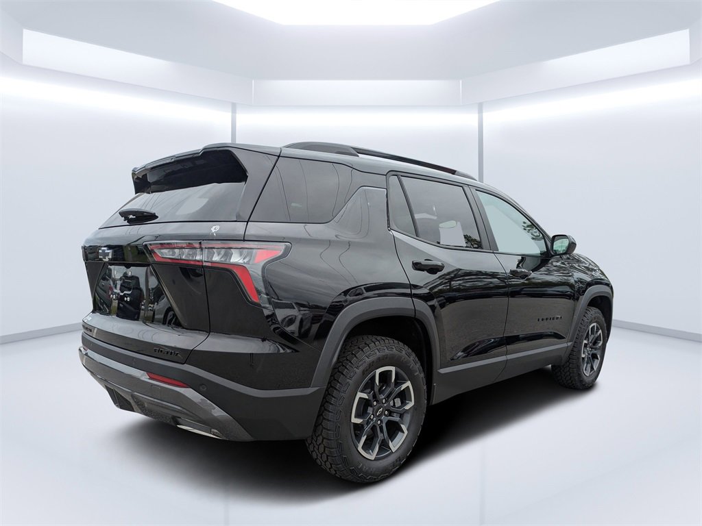2026 Chevrolet Equinox ACTIV photo 2