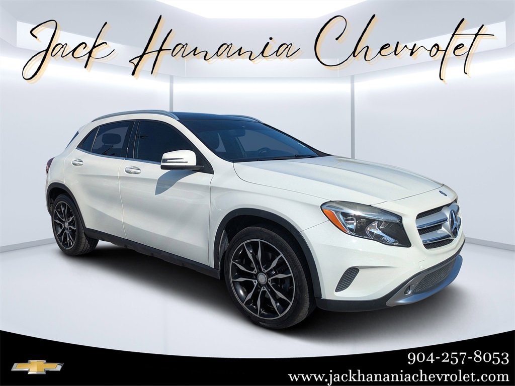 2016 Mercedes-Benz GLA-Class GLA250's photo