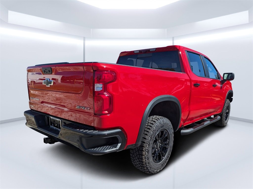 New 2026 Chevrolet Silverado 1500 ZR2 Truck