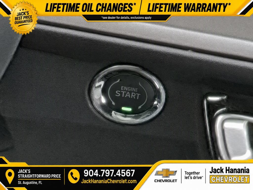 2027 Chevrolet Traverse LT - Photo 12
