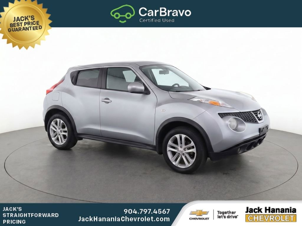 2013 Nissan Juke S FWD CVT's photo