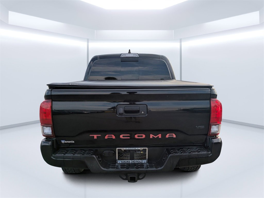 2022 Toyota Tacoma SR5 photo 4