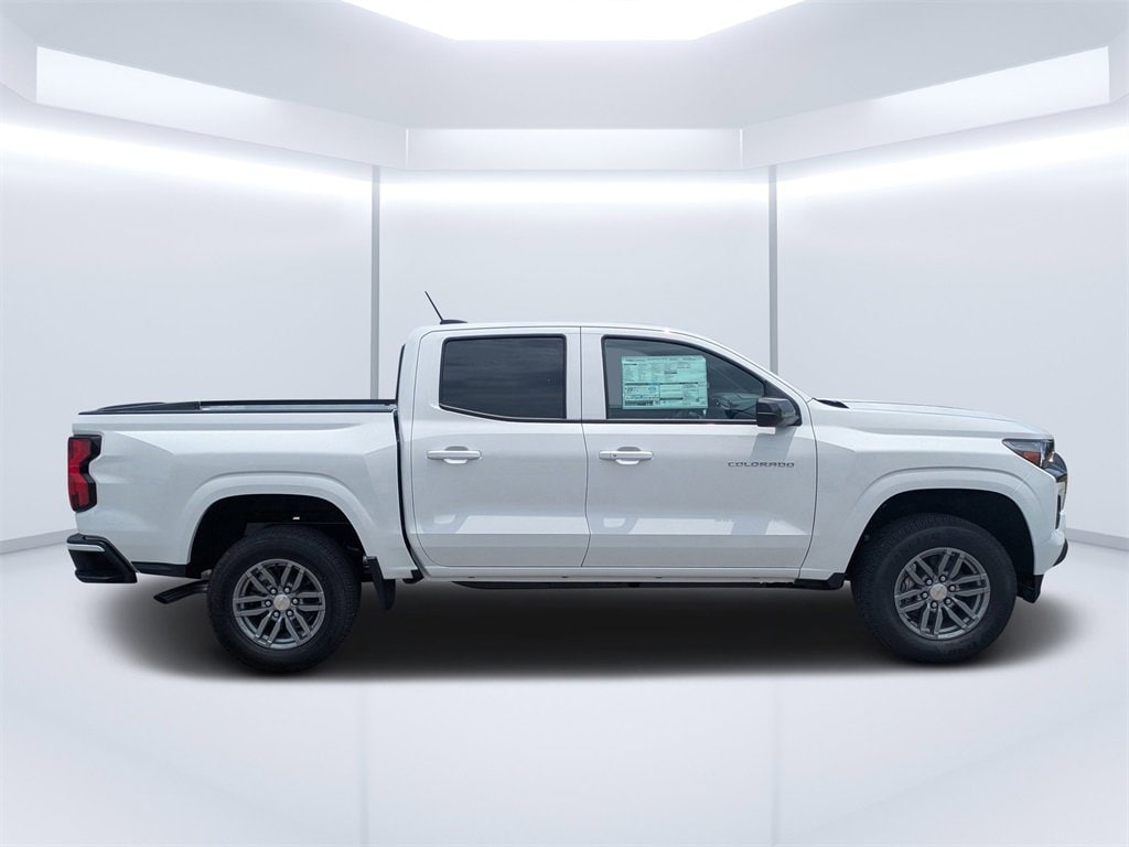 New 2025 Chevrolet Colorado WT/LT Truck