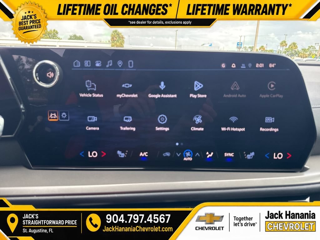 2027 Chevrolet Traverse LT - Photo 14