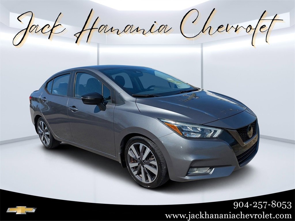 2020 Nissan Versa Sedan SR