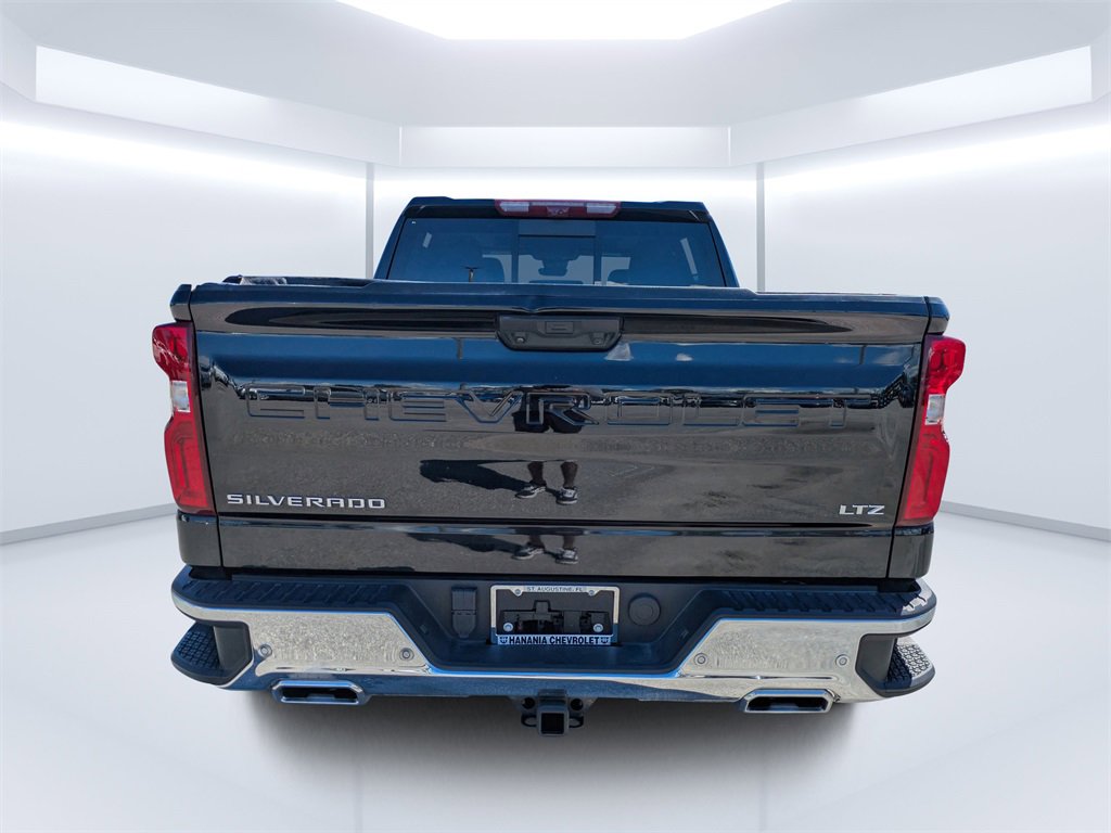 2023 Chevrolet Silverado 1500 LTZ photo 4
