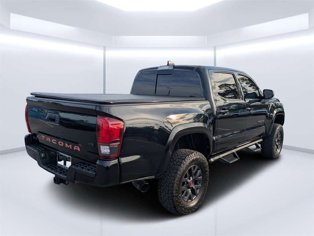 2022 Toyota Tacoma SR5 photo 3