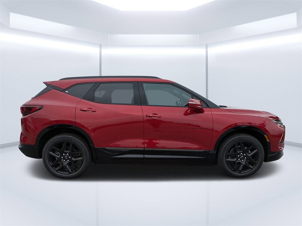 New 2025 Chevrolet Blazer RS SUV