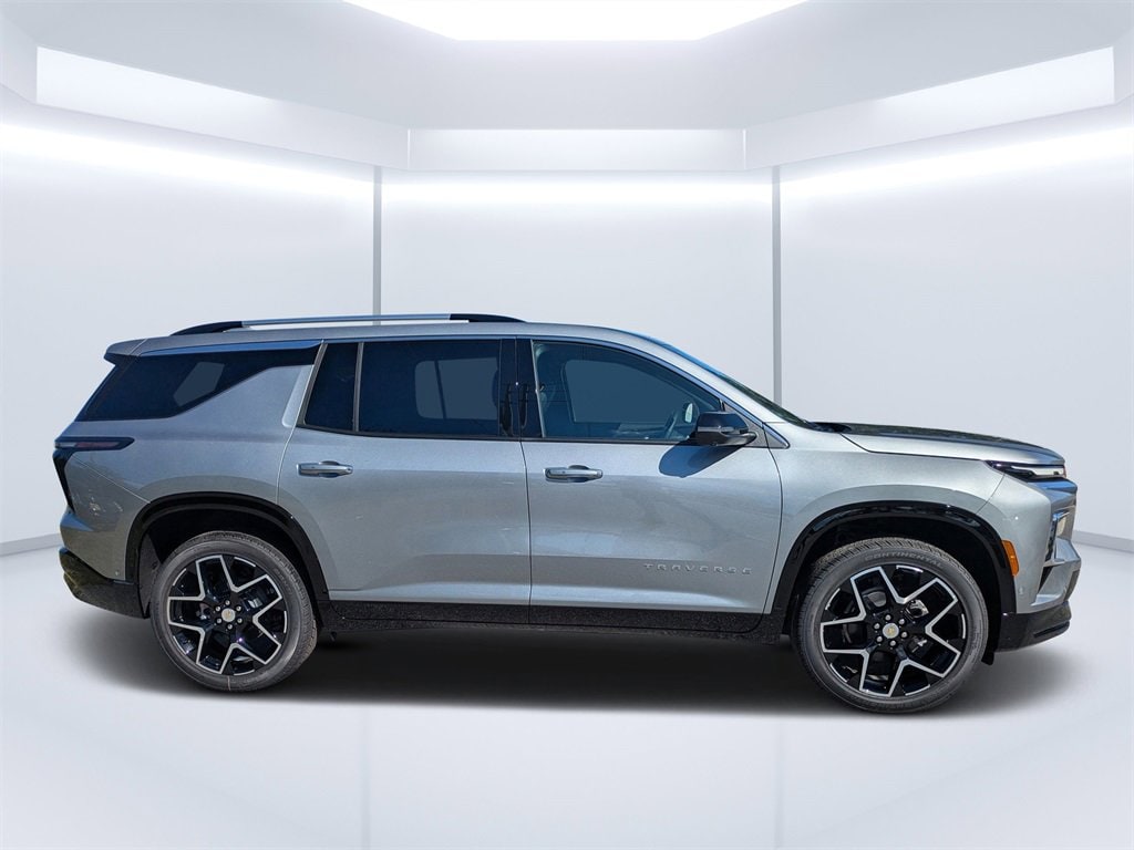 New 2026 Chevrolet Traverse High Country SUV