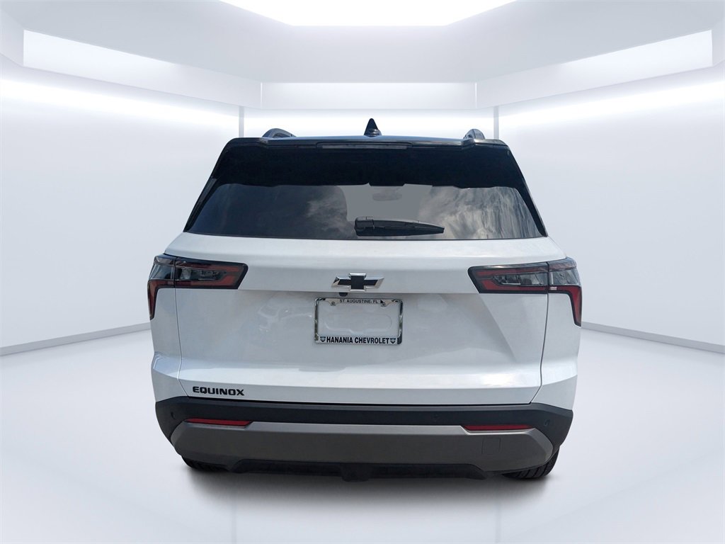 2026 Chevrolet Equinox LT photo 4