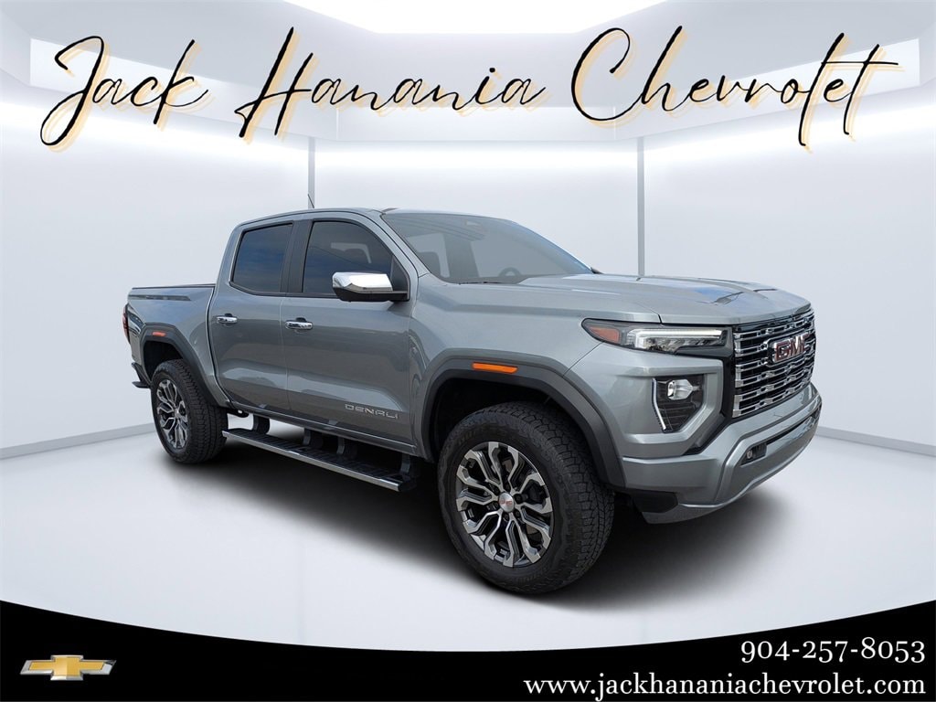 2024 GMC Canyon Denali's photo