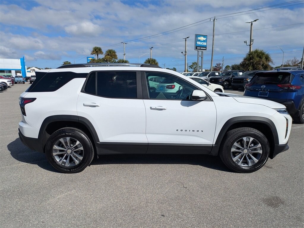 Used 2025 Chevrolet Equinox LT SUV