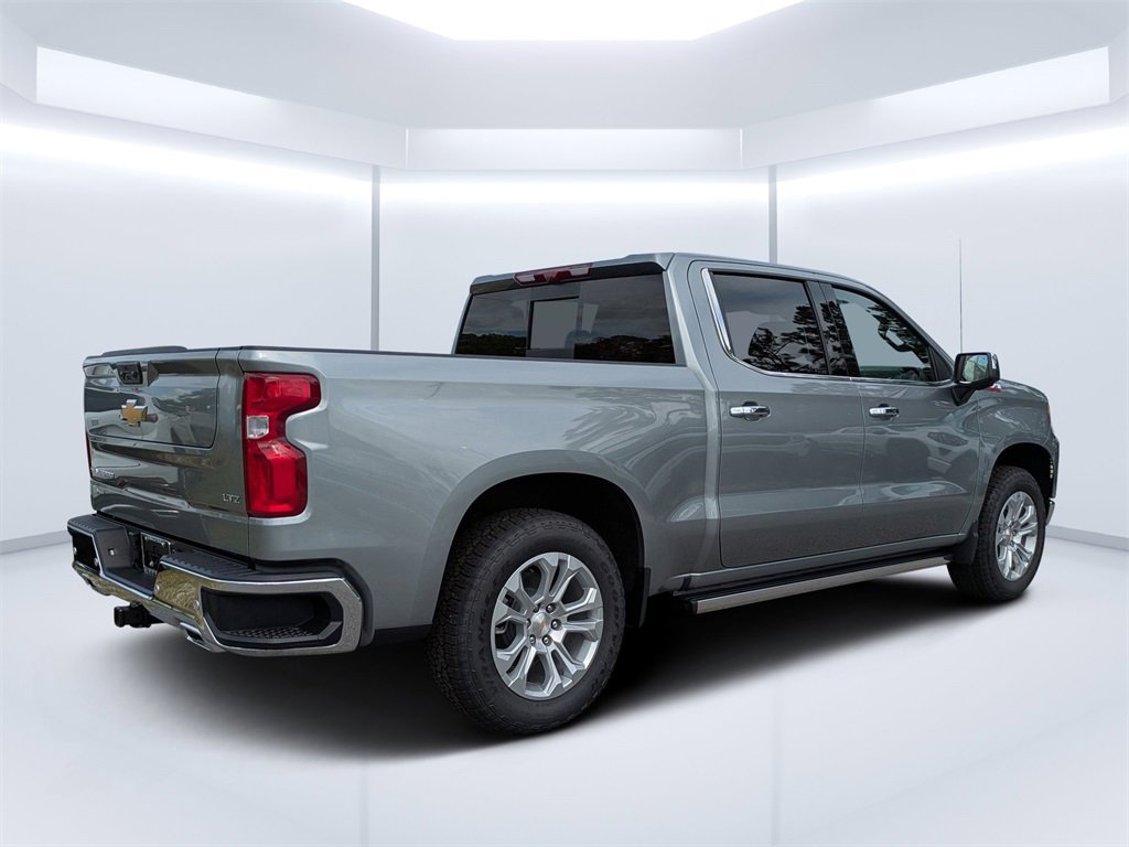 2026 Chevrolet Silverado 1500 LTZ photo 2
