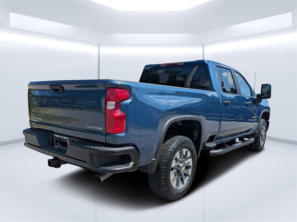 New 2025 Chevrolet Silverado 2500 HD Custom Truck