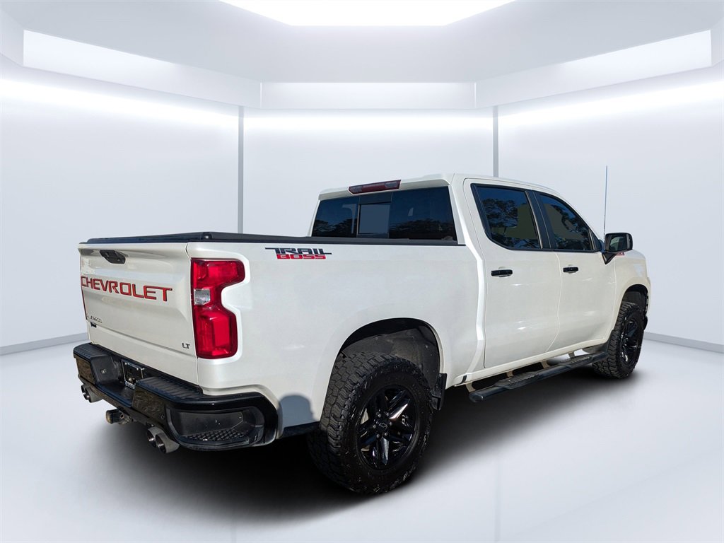 2021 Chevrolet Silverado 1500 LT Trail Boss photo 3