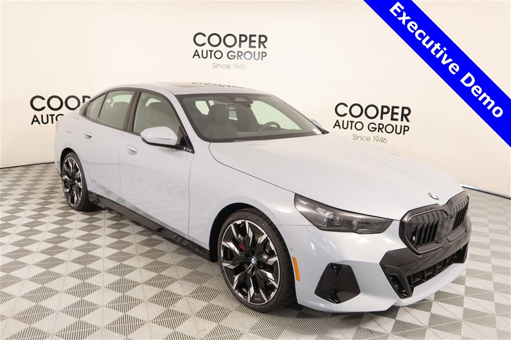 Used 2025 BMW 530i Sedan