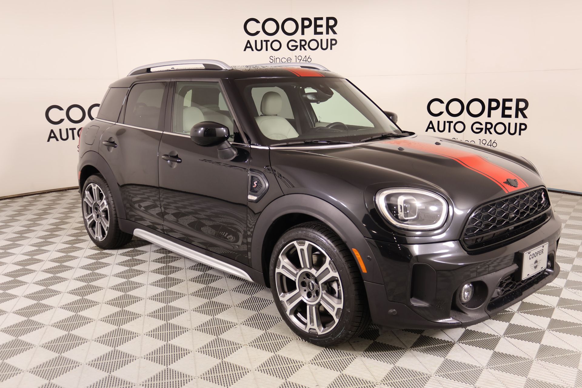 2023 MINI Countryman Cooper S's photo