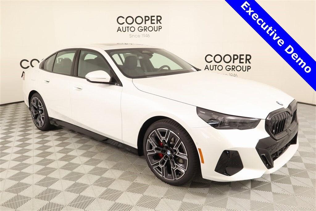 Used 2025 BMW 530i Sedan