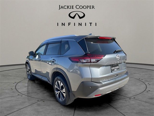 2023 Nissan Rogue SV photo 3