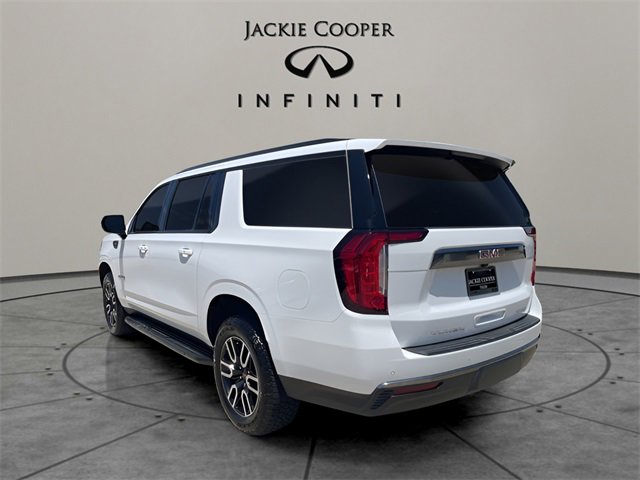 2024 Gmc Yukon XL AT4 photo 3