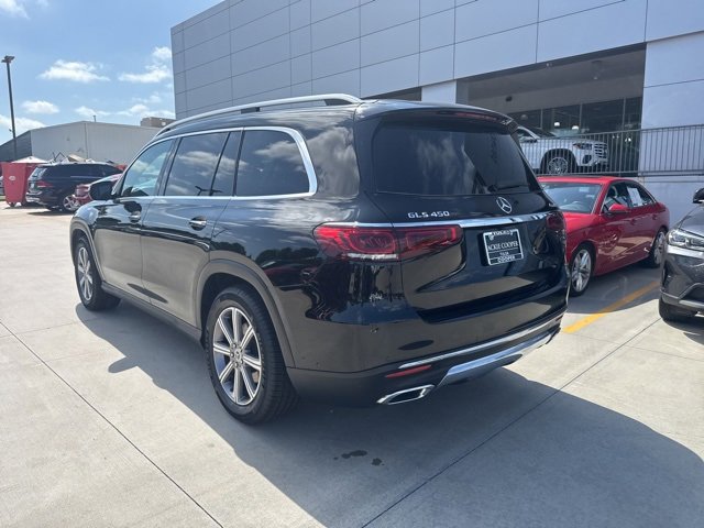 2022 Mercedes Benz GLS 450 4MATIC photo 3