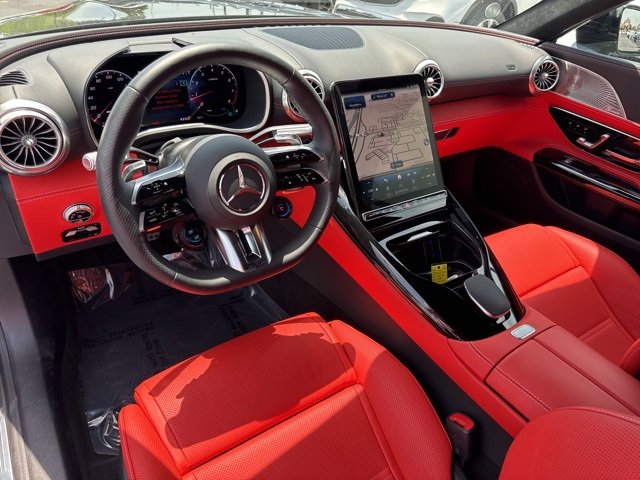 2025 Mercedes Benz SL AMG 43 photo 4