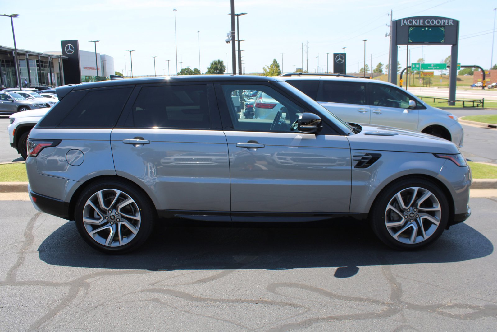 Used 2022 Land Rover Range Rover Sport HSE Silver Edition with VIN SALWR2SU4NA211367 for sale in Tulsa, OK