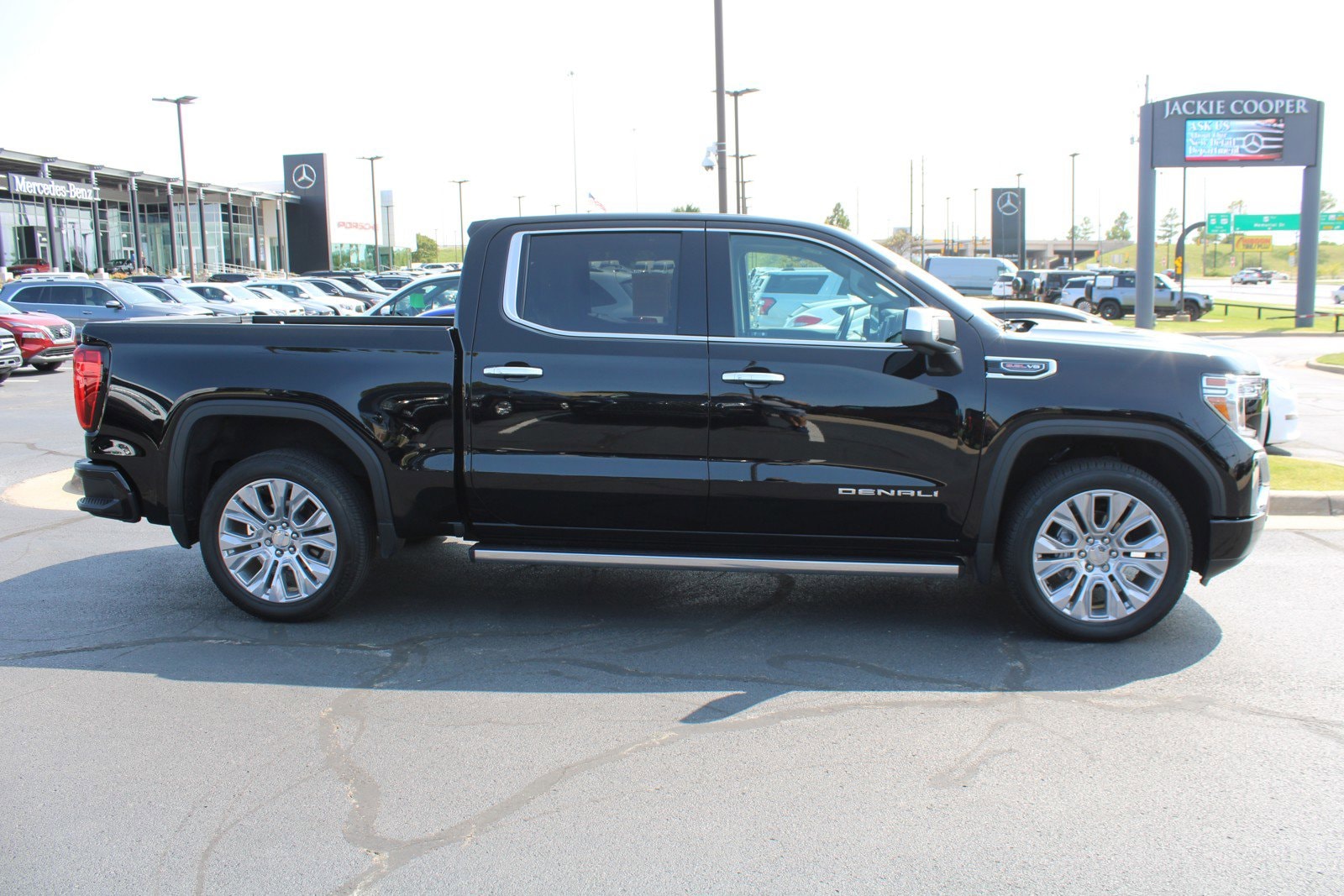 Used 2022 GMC Sierra 1500 Limited Denali with VIN 3GTU9FEL6NG182447 for sale in Tulsa, OK