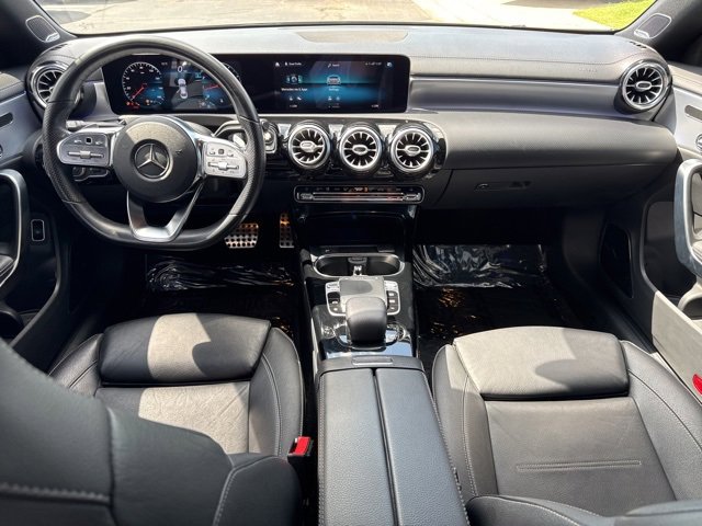 2020 Mercedes Benz CLA 250 4MATIC photo 4