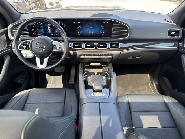 2022 Mercedes Benz GLS 450 4MATIC photo 4