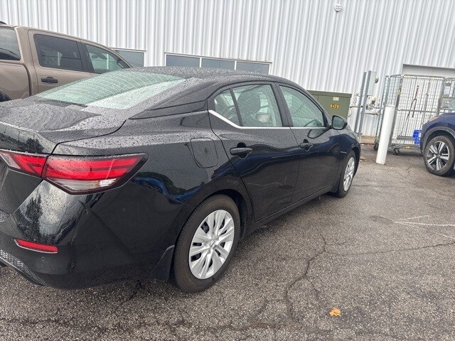 2021 Nissan Sentra S photo 4