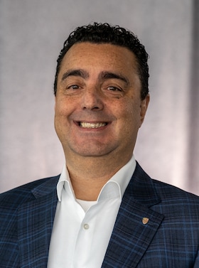 Staff member Nizar Khaled from ID_86be66113c62