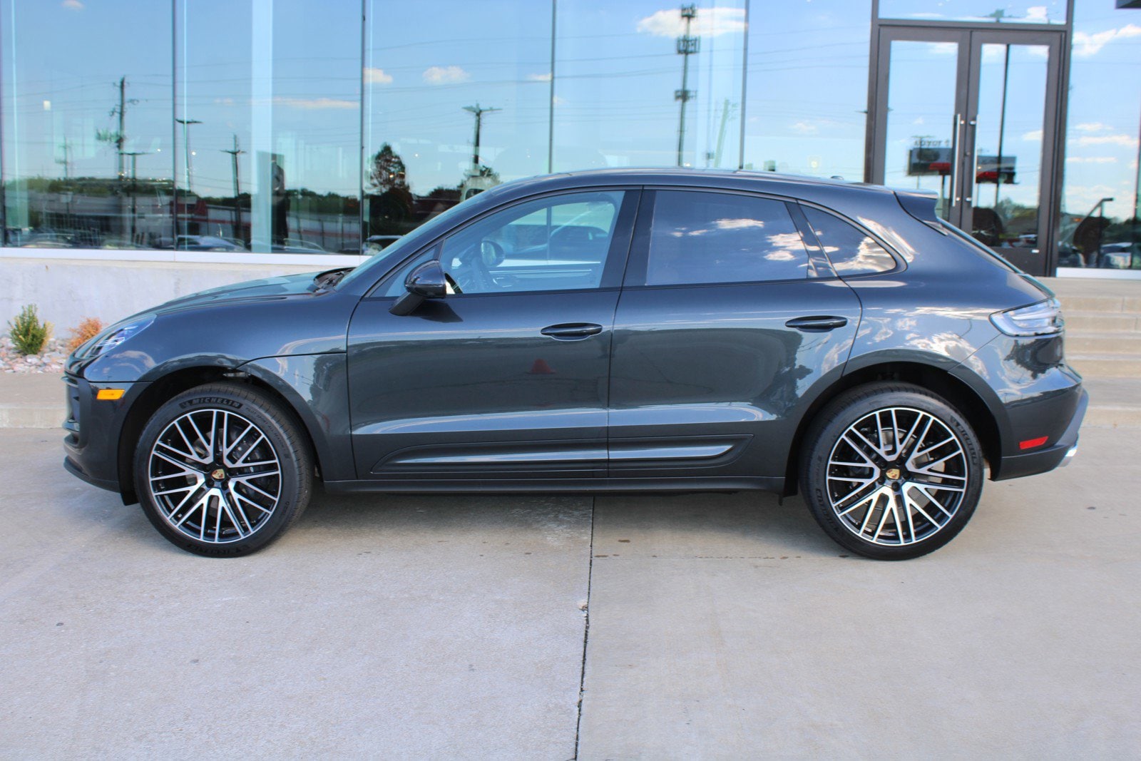 Certified 2025 Porsche Macan Base with VIN WP1AA2A55SLB01932 for sale in Tulsa, OK