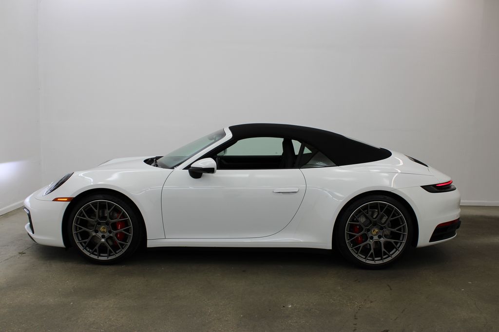 2024 Porsche 911 S photo 2