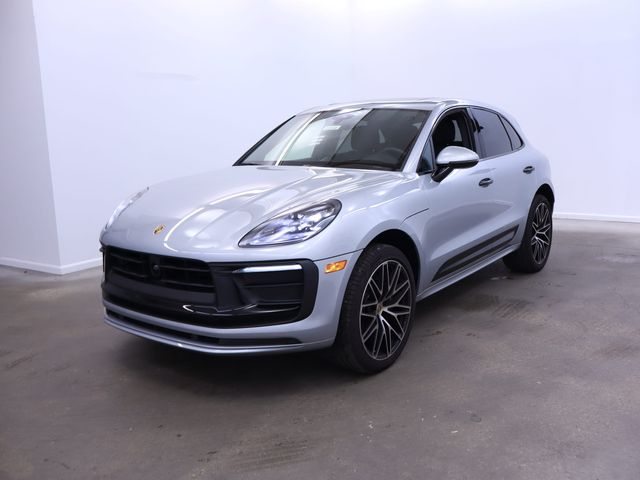 Used 2024 Porsche Macan T with VIN WP1AA2A52RLB06659 for sale in Montgomery, AL