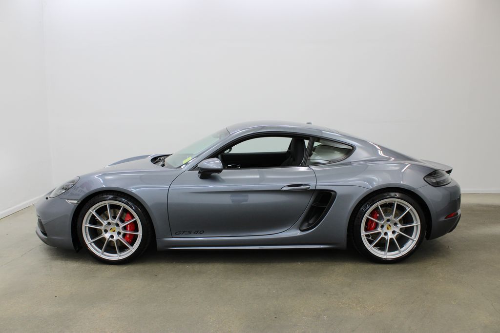 2025 Porsche Cayman GTS 4.0 photo 2