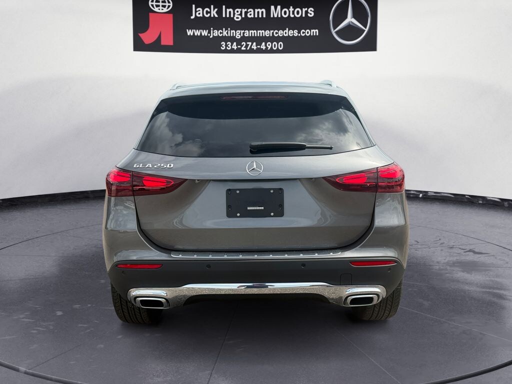 New 2026 Mercedes-Benz GLA 250 SUV