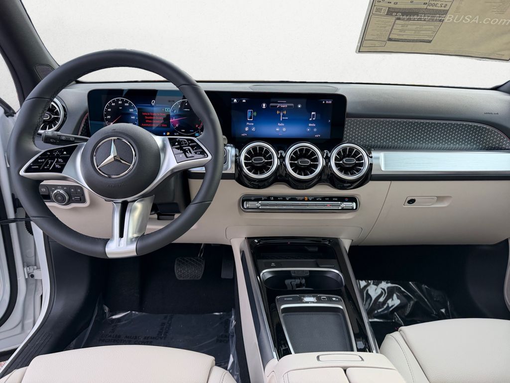 2026 Mercedes-Benz GLB GLB 250 - Photo 9