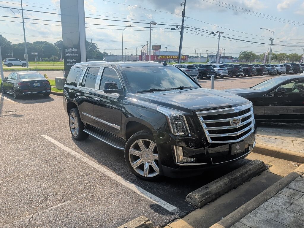 Used 2018 CADILLAC Escalade Luxury SUV