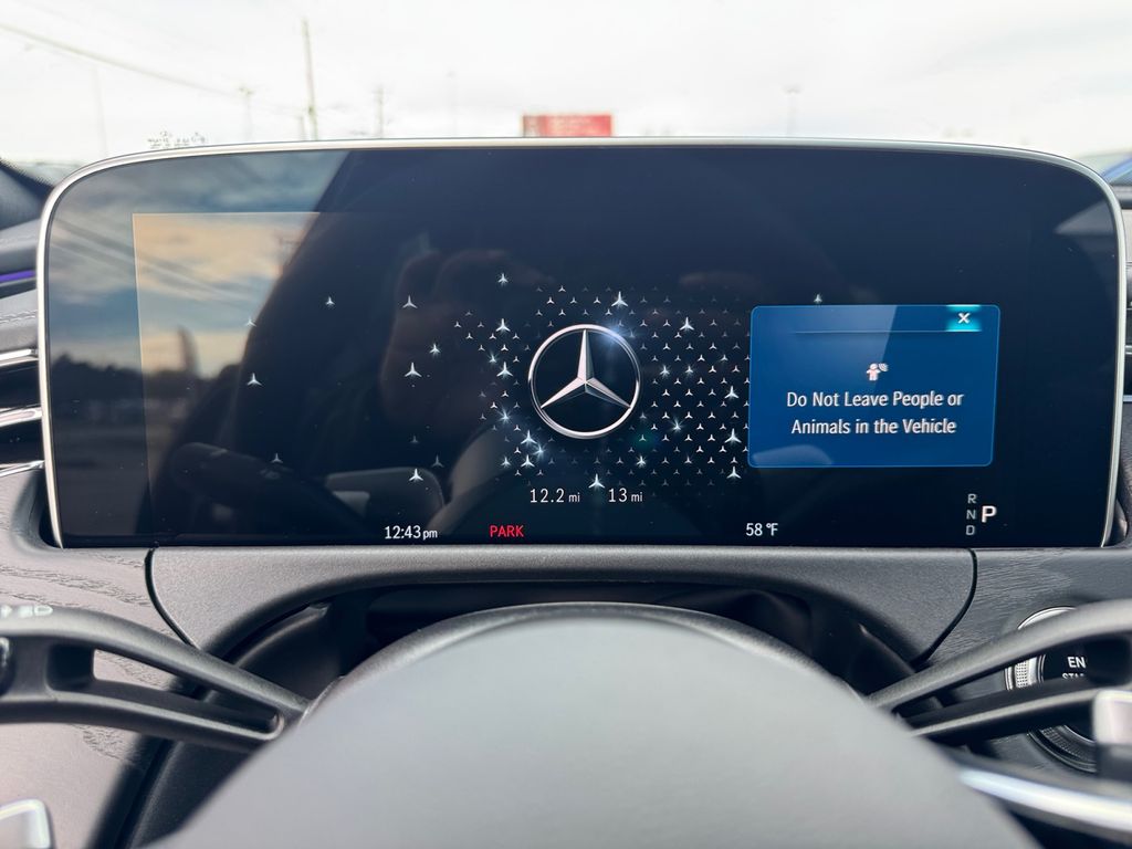 2026 Mercedes-Benz E-Class E350 - Photo 22