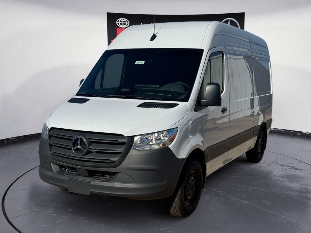 2025 Mercedes-Benz Sprinter 2500 144 WB's photo