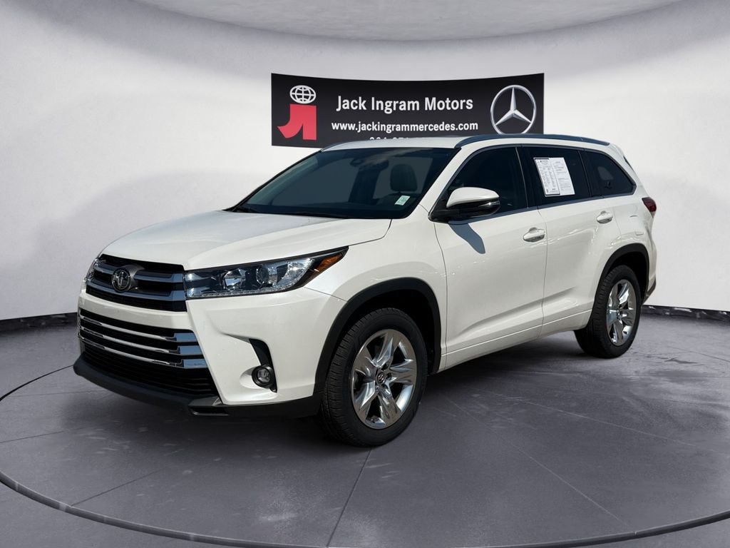 Used 2019 Toyota Highlander Limited V6 SUV
