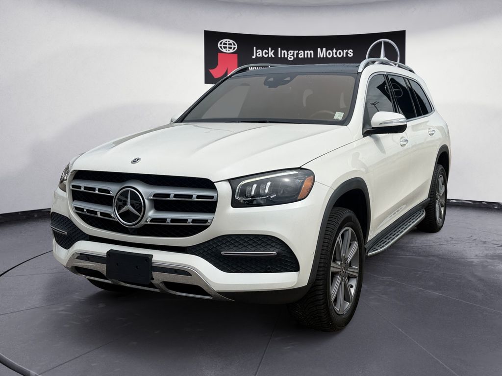 2022 Mercedes-Benz GLS GLS450's photo