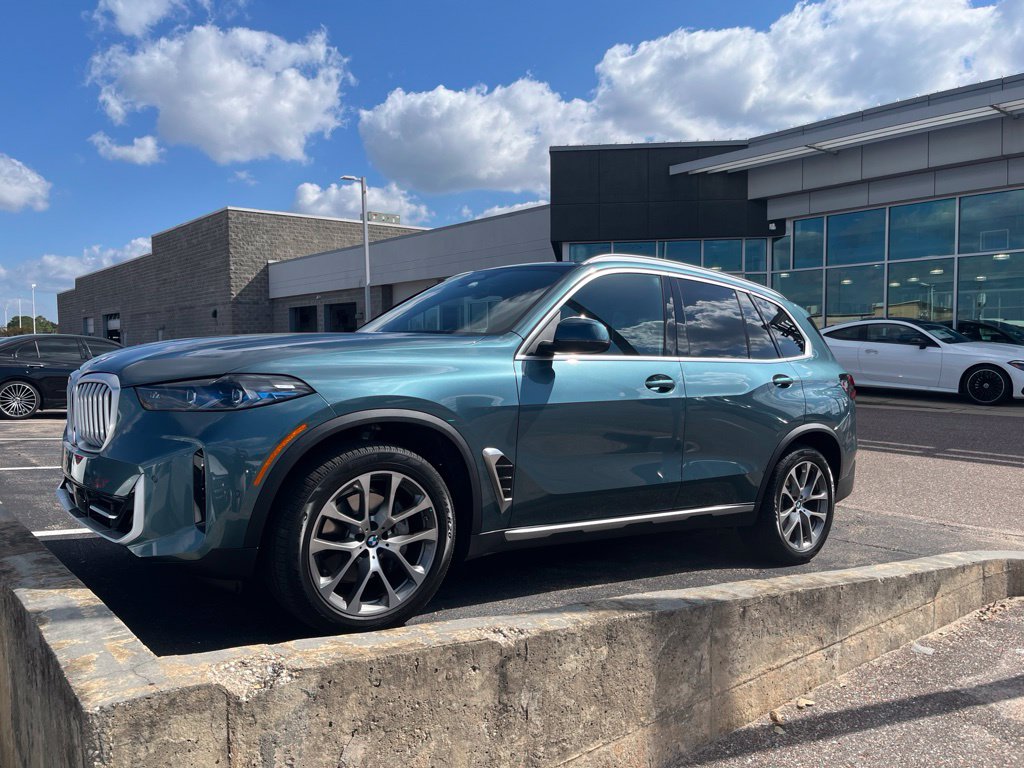 Used 2024 BMW X5 sDrive40i SUV