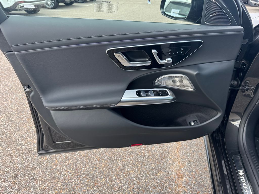 2026 Mercedes-Benz E-Class E350 - Photo 17
