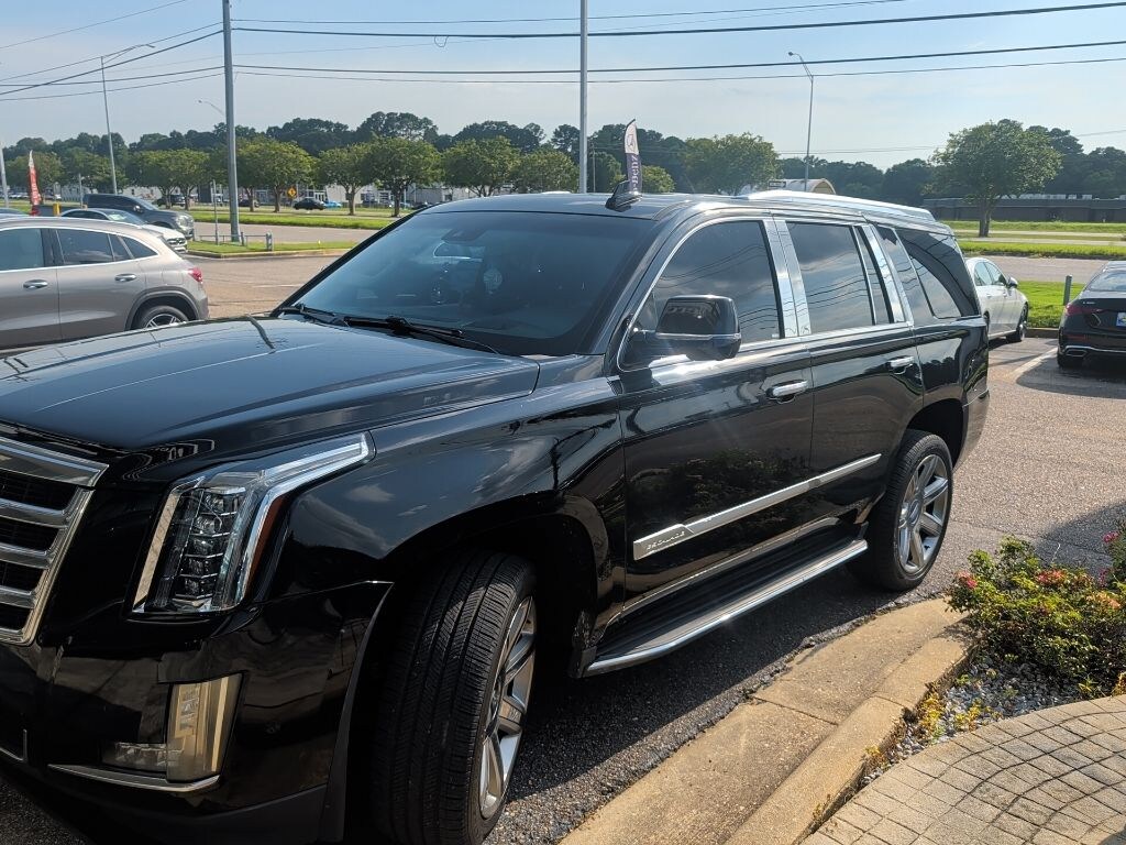 Used 2018 CADILLAC Escalade Luxury SUV