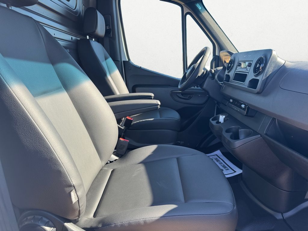 2025 Mercedes-Benz Sprinter Cargo Van Base - Photo 13
