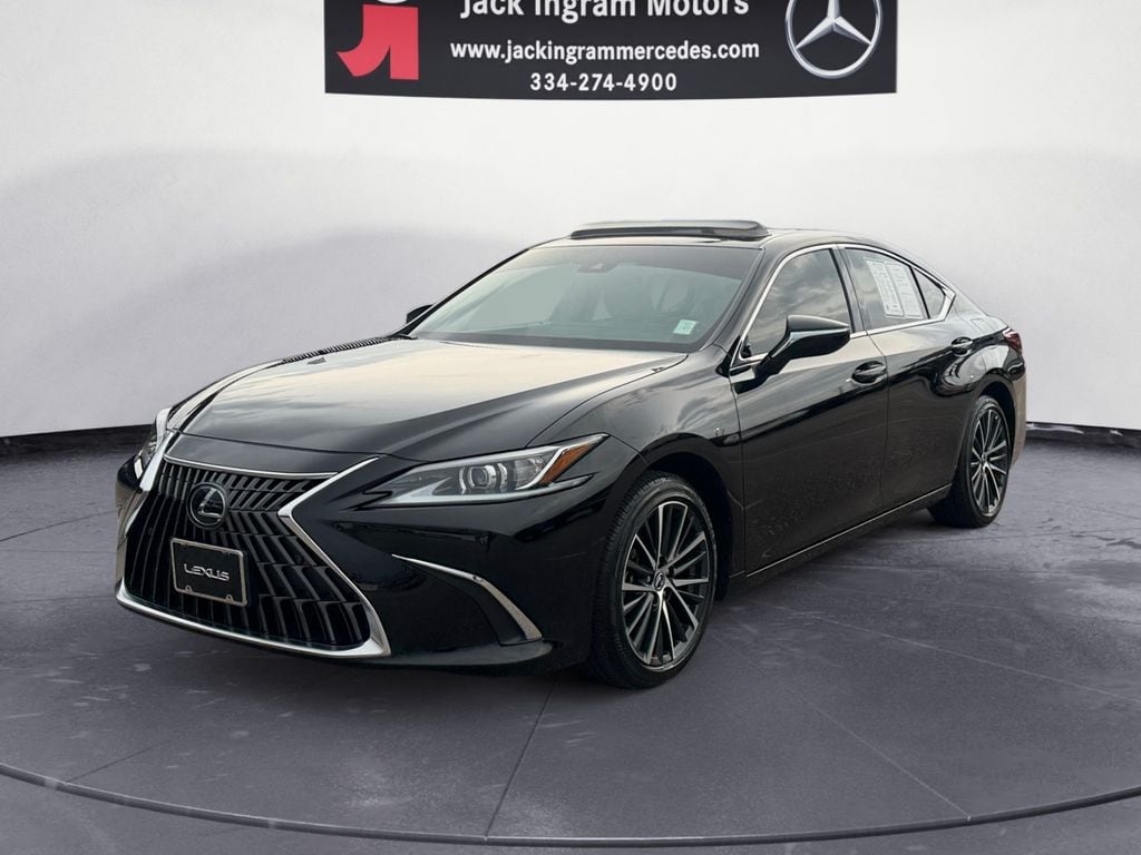 2024 Lexus ES 350 350's photo