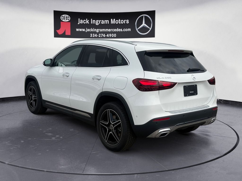 New 2026 Mercedes-Benz GLA 250 SUV